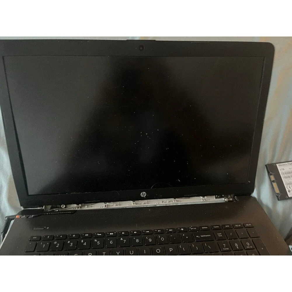 HP 17-BY0035cl 17.3” Parts Only